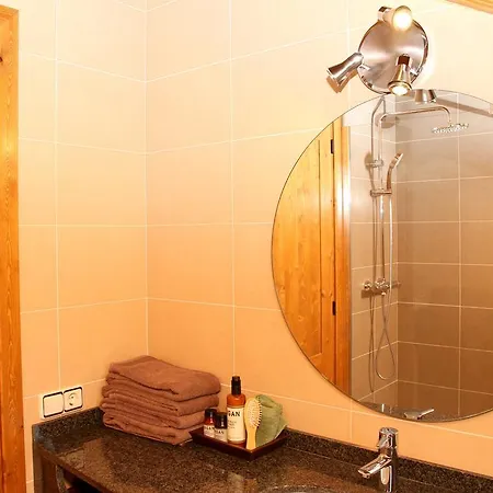 Apartaments Lo Paller Valencia D'Aneu